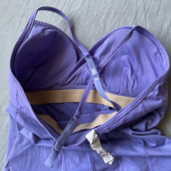 Lilac lululemon tank top built in bra - Picture 4 of 5